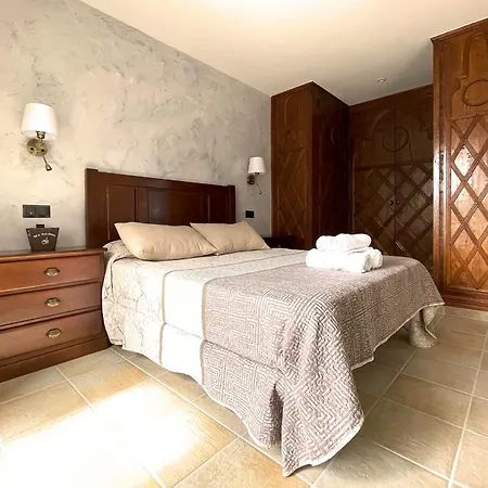 Oyambrina Villa *